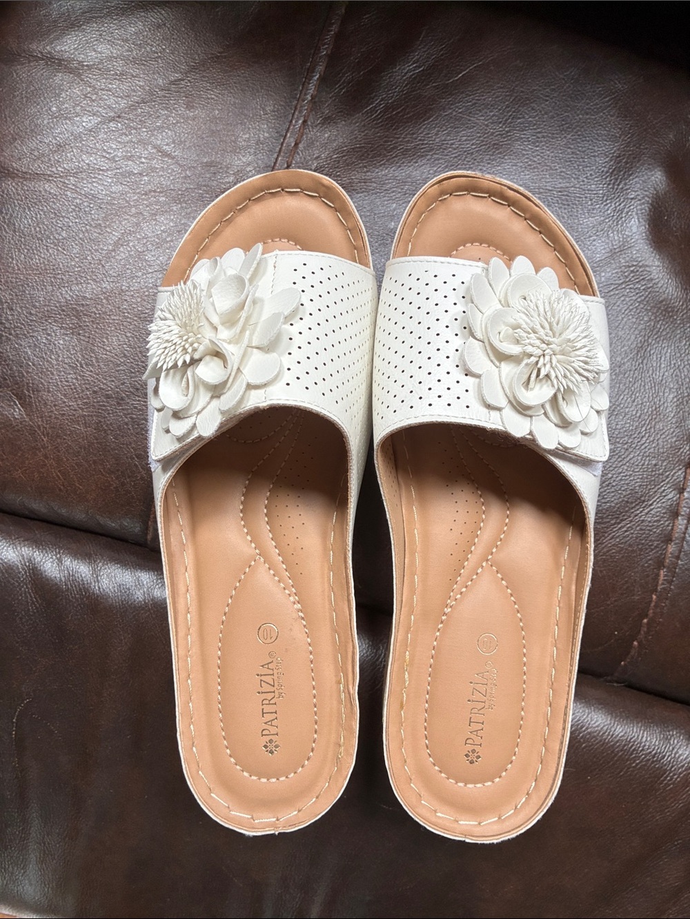 Patrizia by Spring Step Cream Floral Slide Sandals
